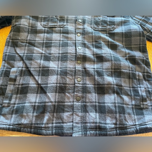 Marks Warehouse - Wind River Sherpa Lined Flannel Shacket - Picture 6 of 6